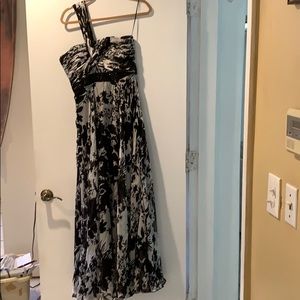 Floor or 3/4 length 1-shoulder black/ white floral